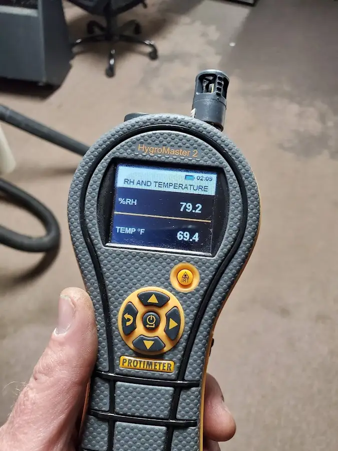 Moisture meter humidity assessment for Fire & Smoke Damage Restoration in Manhattan Beach