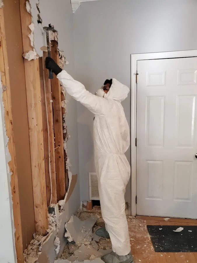 Water Damage Restoration in Manhattan Beach, CA